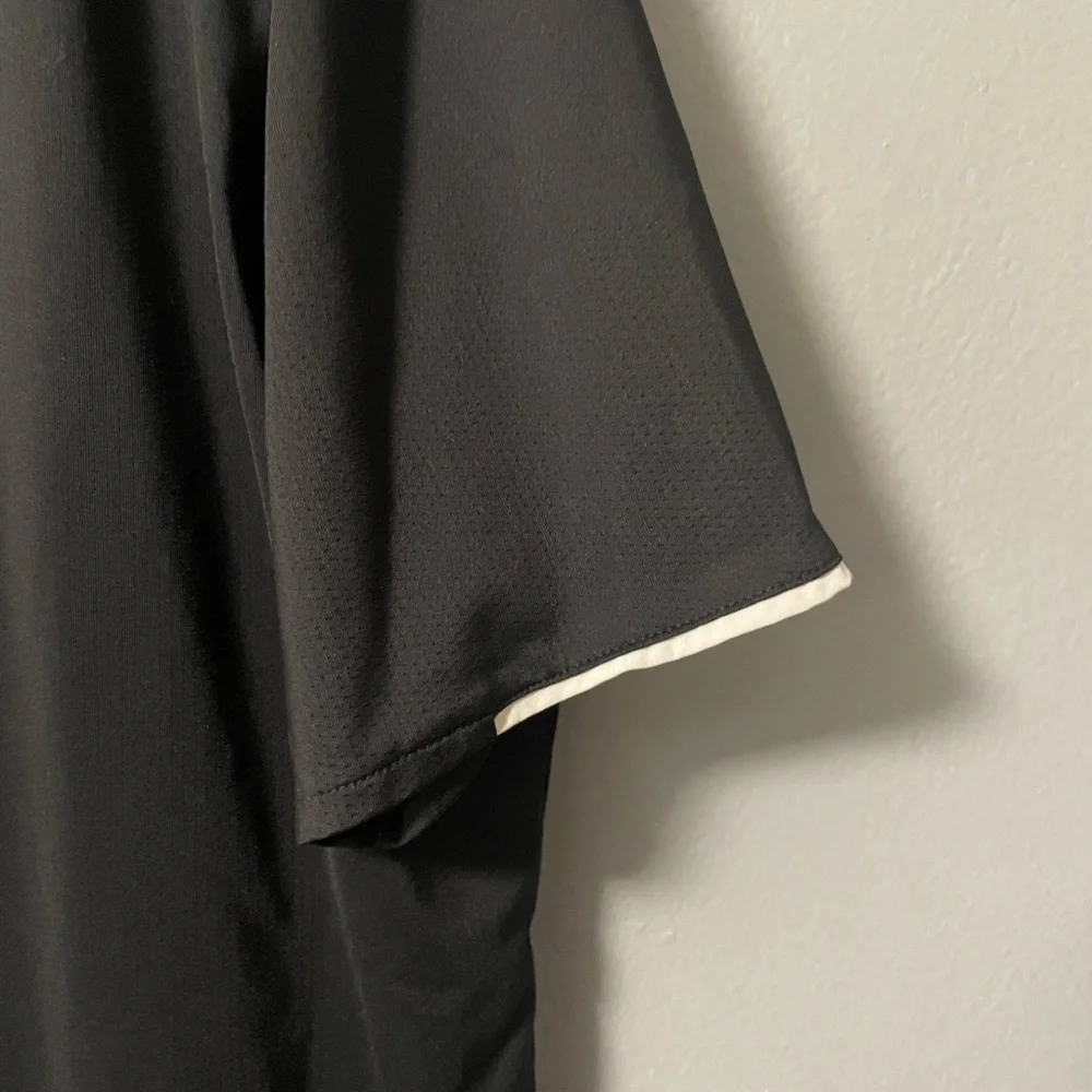 Adidas climacool aeroready polo shirt in black. Size Large